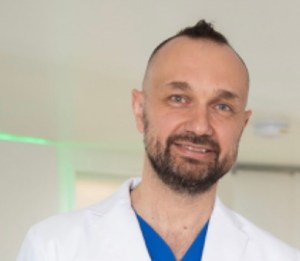 Dr. Silvui Barzoi